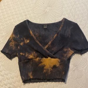 Black and tan crop top